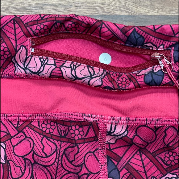 Lululemon Inspire Crop II Leggings EUC - Picture 3 of 8